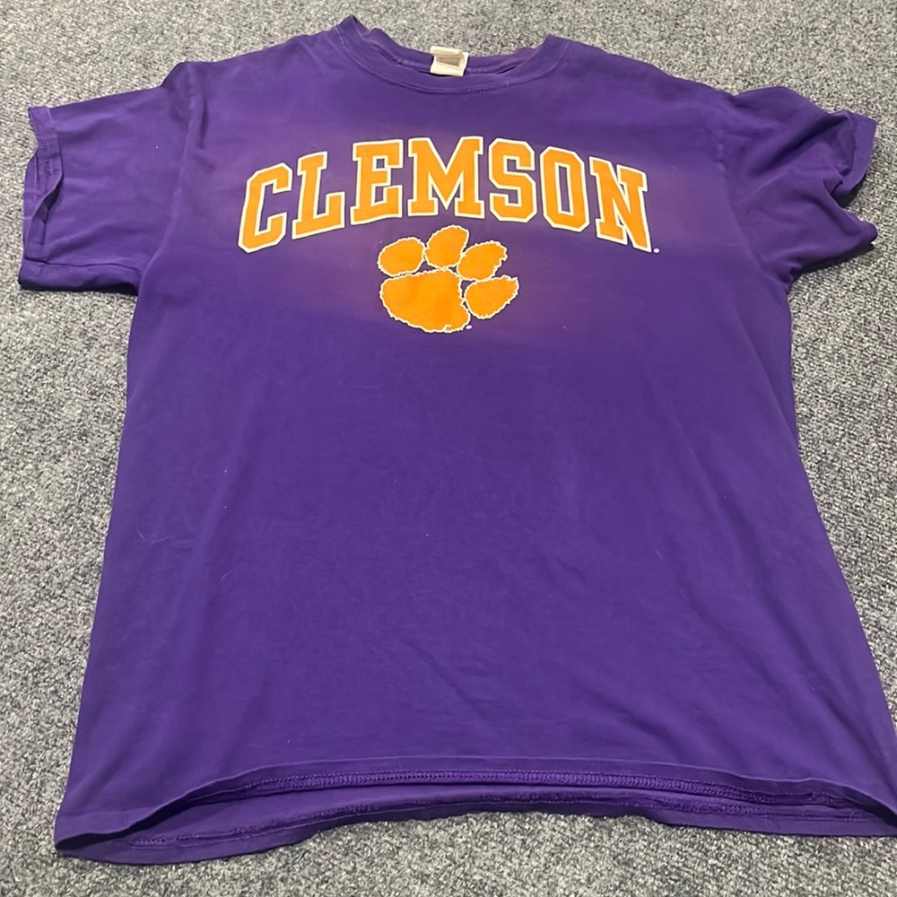 Clemson tee